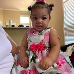 Meet your Posher, Sharon